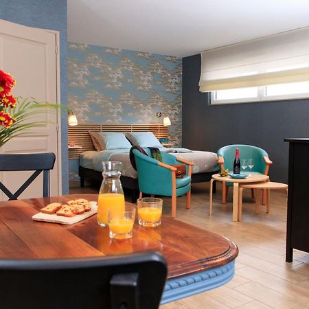 Gite Du Vieux Saule 1 Gite Avec Spa Privatif Pour 2 Personnes 1 Suite Familiale Sans Spa Vieil-Hesdin 外观 照片