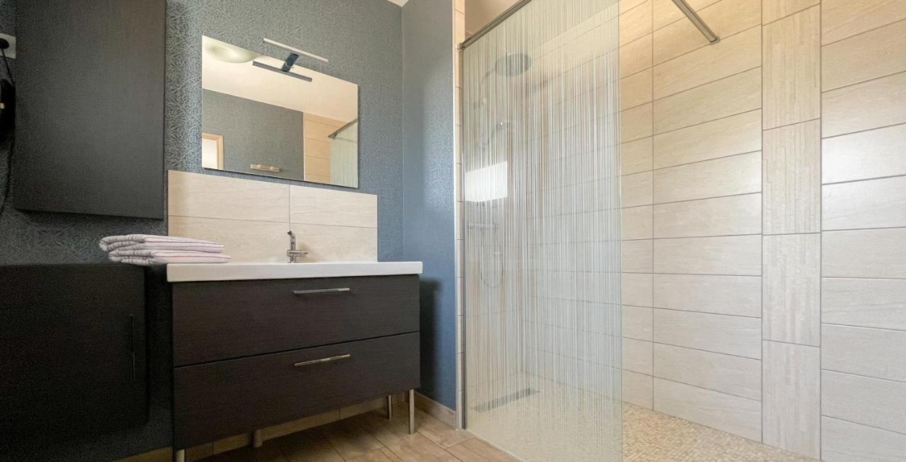 Gite Du Vieux Saule 1 Gite Avec Spa Privatif Pour 2 Personnes 1 Suite Familiale Sans Spa Vieil-Hesdin 外观 照片