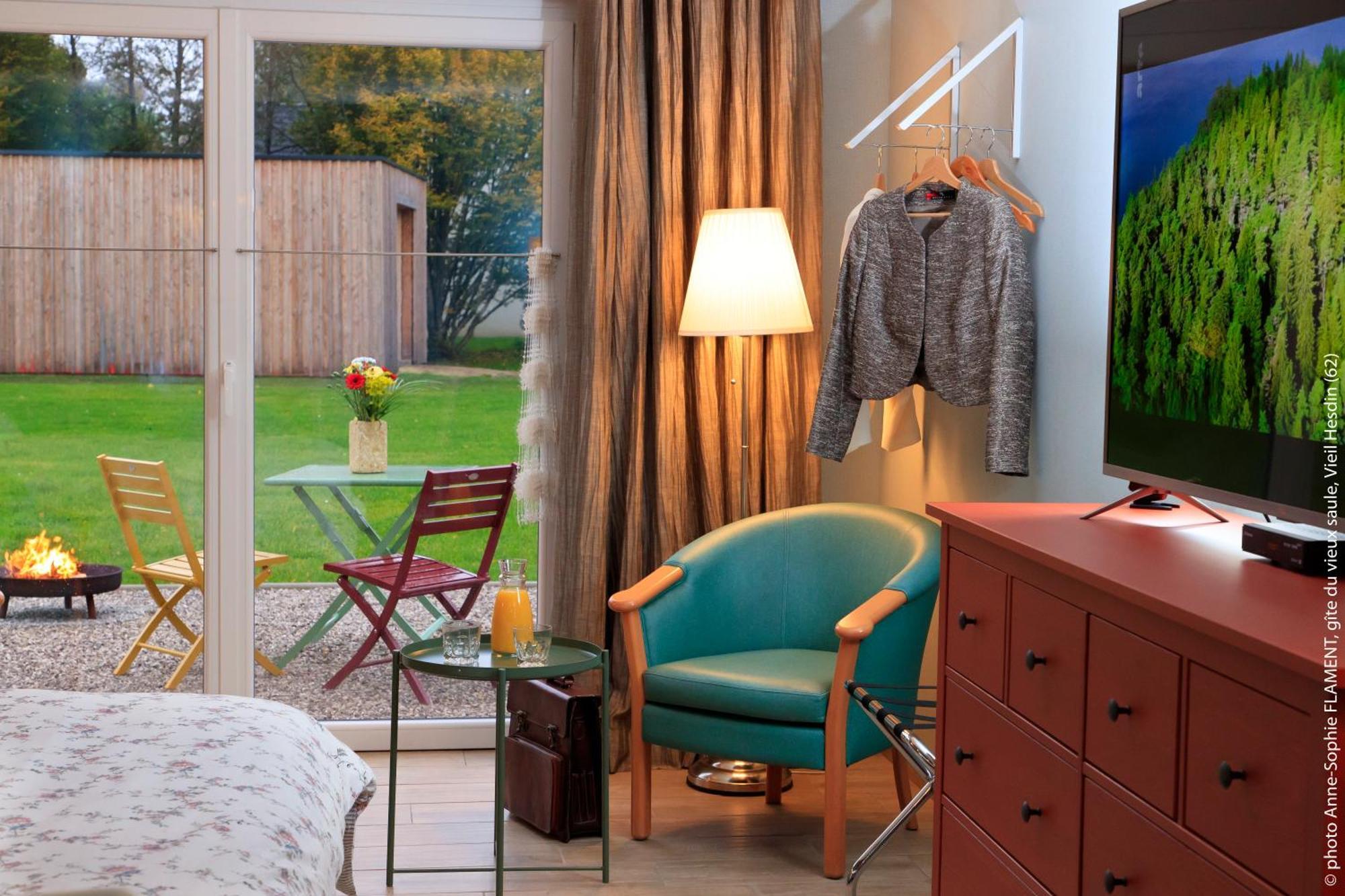 Gite Du Vieux Saule 1 Gite Avec Spa Privatif Pour 2 Personnes 1 Suite Familiale Sans Spa Vieil-Hesdin 外观 照片