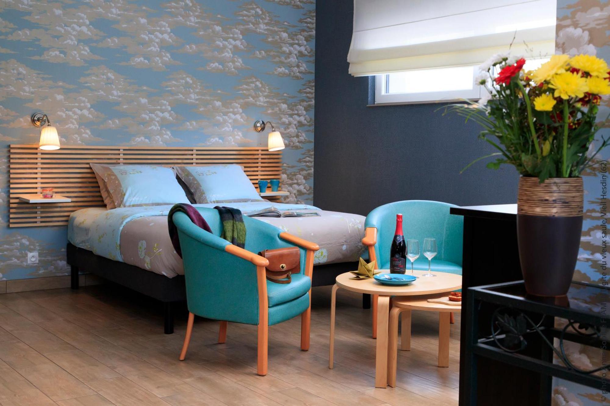 Gite Du Vieux Saule 1 Gite Avec Spa Privatif Pour 2 Personnes 1 Suite Familiale Sans Spa Vieil-Hesdin 外观 照片